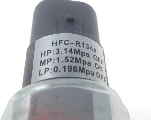 Presostat EP071 czujnik ciśnienia klimatyzacji gwint zew. - 4piny