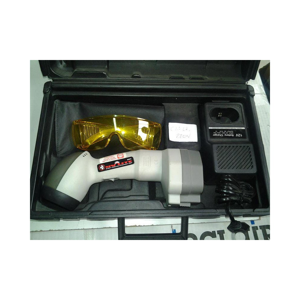 Lampa  UV 50W + ładowarka  230V Mastercool Lampa  UV 50W + ładowarka  230V Mastercool